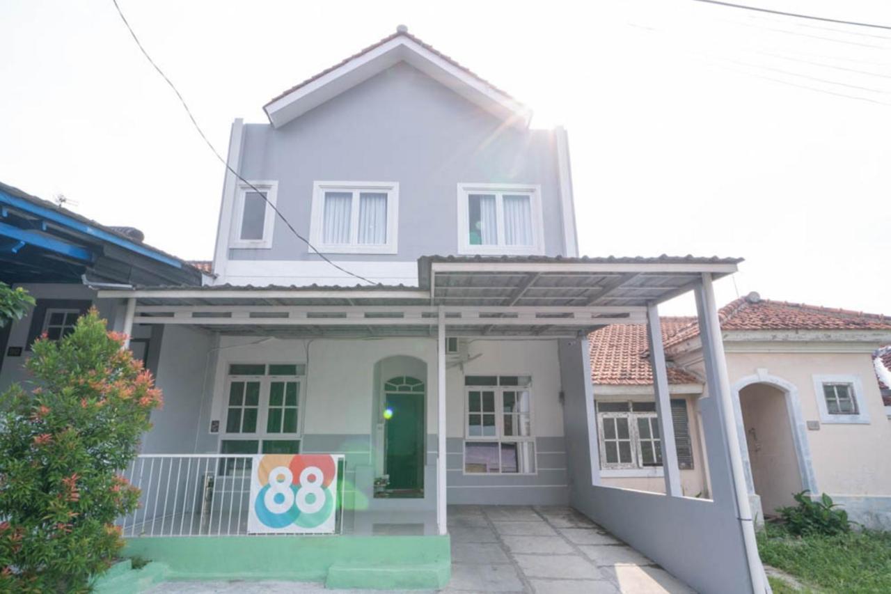 KoolKost near Taman Budaya Sentul Bogor Bagian luar foto